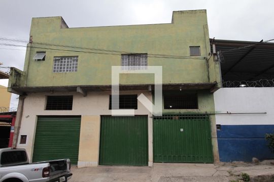 Fachada do Prédio de casa para alugar com 2 quartos, 65m² em Estoril, Belo Horizonte