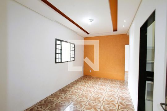 Casa para alugar com 2 quartos, 65m² em Estoril, Belo Horizonte
