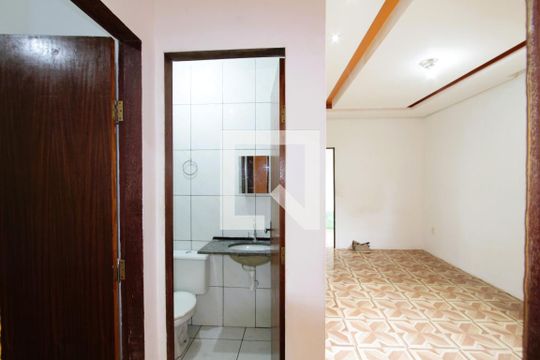 Corredor de casa para alugar com 2 quartos, 65m² em Estoril, Belo Horizonte