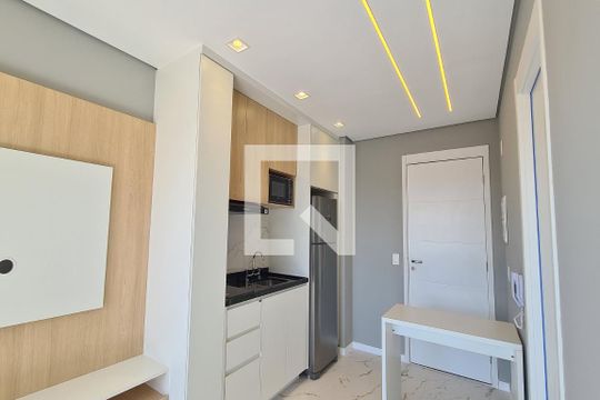 Cozinha/Sala de kitnet/studio à venda com 1 quarto, 29m² em Jardim Independência (são Paulo), São Paulo
