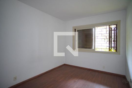 Suíte de apartamento para alugar com 3 quartos, 122m² em São João, Porto Alegre