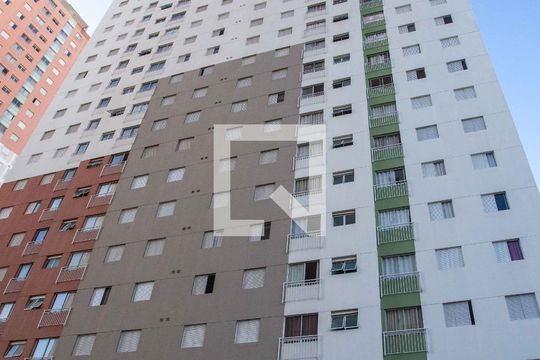 Fachada do bloco de apartamento à venda com 2 quartos, 43m² em Canhema, Diadema