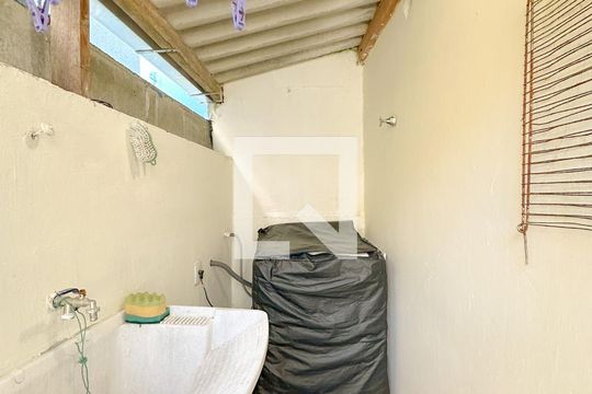 Lavanderia de casa para alugar com 1 quarto, 50m² em Ponta das Canas, Florianópolis