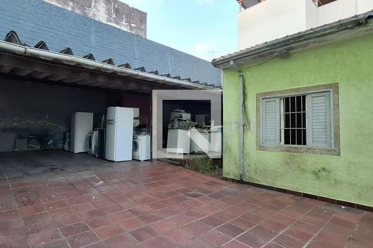 Quintal 2 de casa à venda com 2 quartos, 375m² em Jardim, Santo André