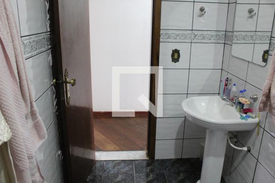 Banheiro Social de casa para alugar com 5 quartos, 520m² em Granja Carolina, Cotia