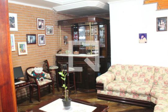 Sala 01 de casa para alugar com 5 quartos, 520m² em Granja Carolina, Cotia