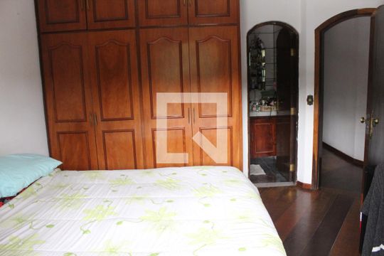 Suíte 1 de casa para alugar com 5 quartos, 520m² em Granja Carolina, Cotia