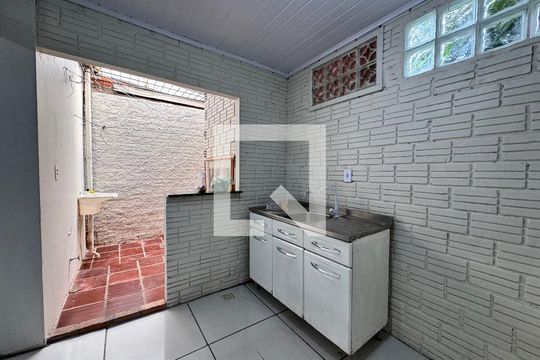 Cozinha de apartamento à venda com 1 quarto, 55m² em Centro, São Leopoldo