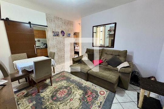 Sala de apartamento à venda com 2 quartos, 56m² em Jardim Samambaia, Jundiaí