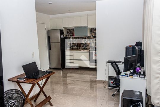 Sala de apartamento à venda com 1 quarto, 35m² em Vila Baby, São Paulo