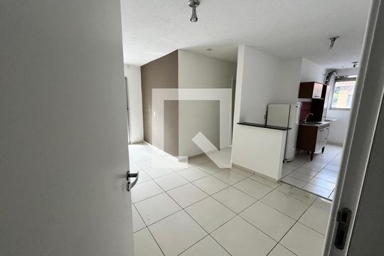 Sala de apartamento à venda com 2 quartos, 53m² em Taquara, Rio de Janeiro