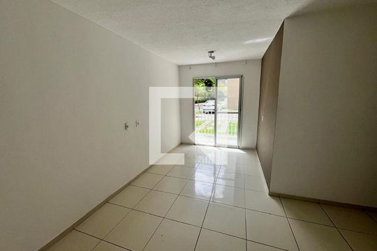 Sala de apartamento à venda com 2 quartos, 53m² em Taquara, Rio de Janeiro