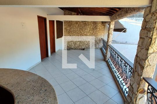 Churrasqueira de casa à venda com 2 quartos, 100m² em Curicica, Rio de Janeiro