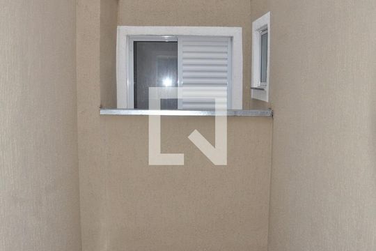 Sala/Cozinha de apartamento à venda com 2 quartos, 38m² em Vila Pereira Cerca, São Paulo