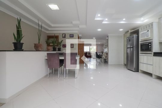 Cozinha de casa à venda com 3 quartos, 218m² em Jardim America, São Leopoldo