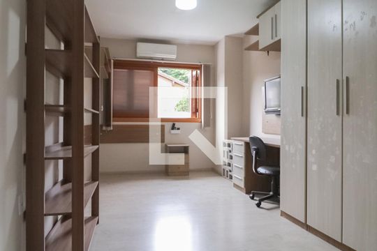 Quarto 2 de casa à venda com 3 quartos, 218m² em Jardim America, São Leopoldo