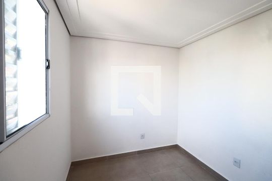 Quarto de apartamento para alugar com 2 quartos, 46m² em Vila Esperança, São Paulo