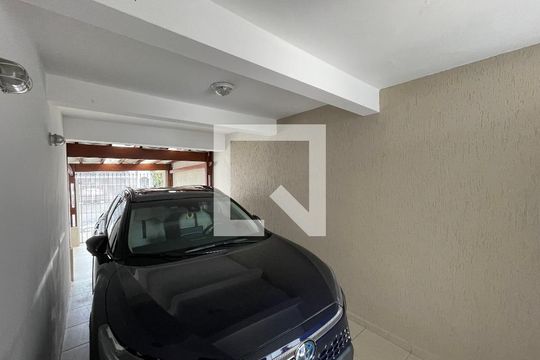 Garagem de casa à venda com 3 quartos, 200m² em Instituto de Previdencia, São Paulo