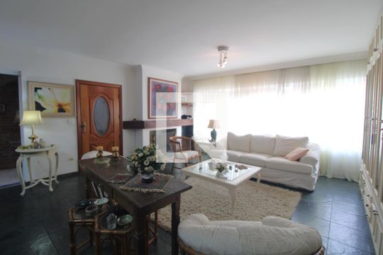 Sala de casa à venda com 3 quartos, 220m² em Jardim Umuarama, São Paulo