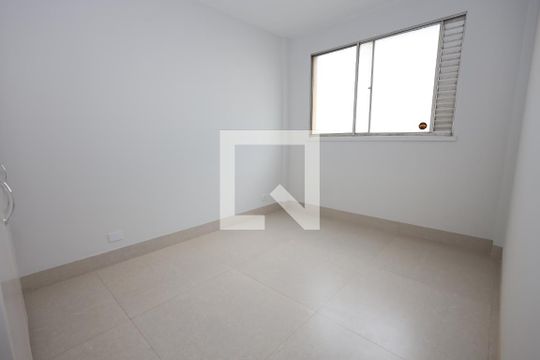 Quarto 1 de apartamento para alugar com 2 quartos, 60m² em Setor Bueno, Goiânia