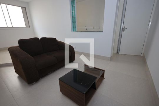 Apartamento para alugar com 2 quartos, 60m² em Setor Bueno, Goiânia