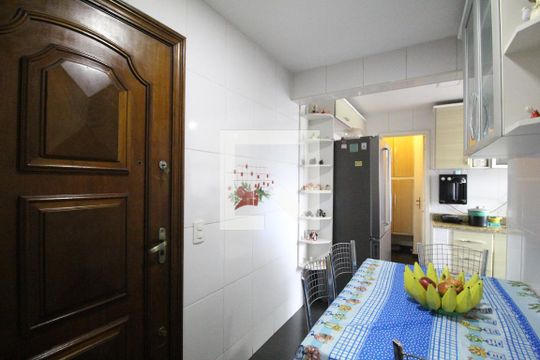 Cozinha de apartamento à venda com 4 quartos, 280m² em Taquara, Rio de Janeiro