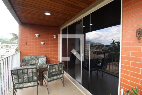 Sala 1 - Varanda de apartamento à venda com 4 quartos, 280m² em Taquara, Rio de Janeiro