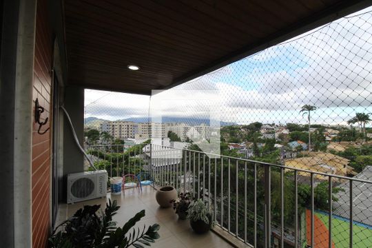Sala 1 - Varanda de apartamento à venda com 4 quartos, 280m² em Taquara, Rio de Janeiro