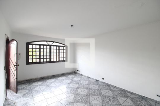Sala de casa para alugar com 3 quartos, 165m² em Jardim Sonia, São Paulo