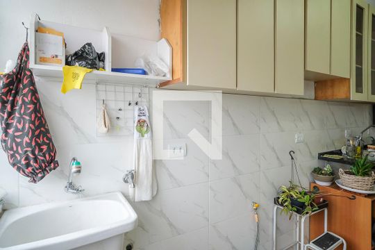 Área de serviço de apartamento para alugar com 2 quartos, 70m² em Vila Camargo, São Bernardo do Campo