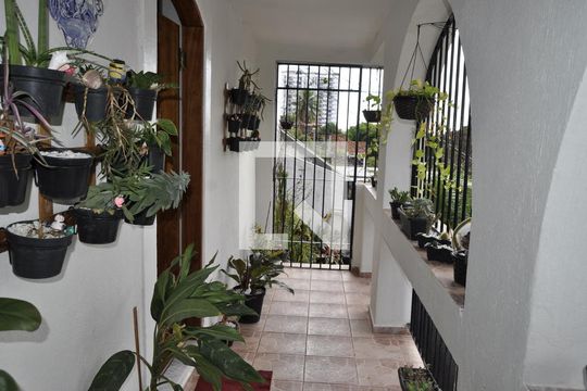 Área Externa de casa para alugar com 3 quartos, 100m² em Engenho de Dentro, Rio de Janeiro