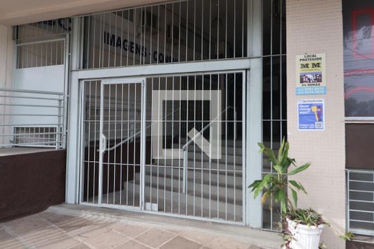 Placa de apartamento à venda com 1 quarto, 35m² em Centro, Canoas