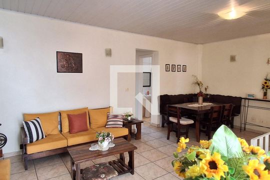 Sala de casa à venda com 3 quartos, 190m² em Rudge Ramos, São Bernardo do Campo