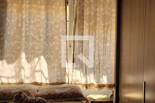 Quarto de apartamento à venda com 1 quarto, 40m² em Morro Santana, Porto Alegre