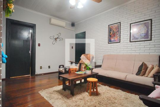 Sala de casa para alugar com 3 quartos, 271m² em Boa Vista, Novo Hamburgo