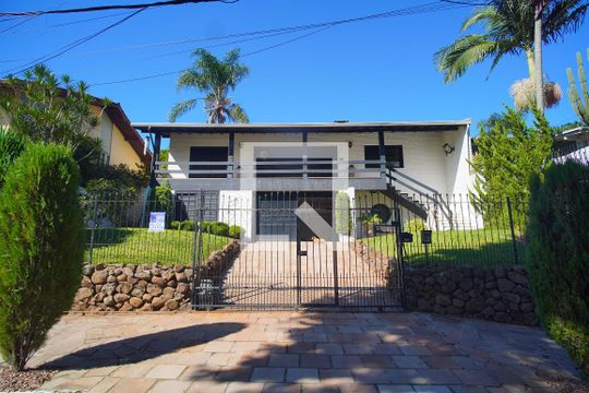 Fachada de casa para alugar com 3 quartos, 271m² em Boa Vista, Novo Hamburgo