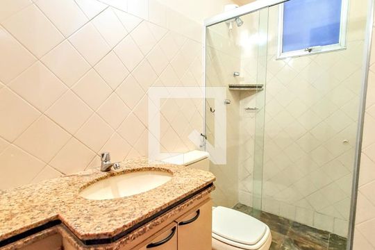 Banheiro Social de apartamento à venda com 3 quartos, 100m² em Graça, Belo Horizonte