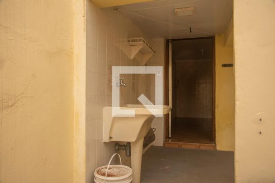 Área de Serviço de casa à venda com 2 quartos, 141m² em Vila da Saúde, São Paulo