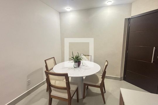 Sala  de apartamento à venda com 2 quartos, 57m² em Vila Valparaíso, Santo André