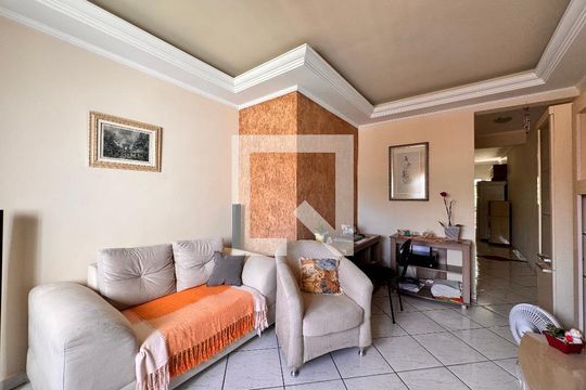 Sala de apartamento à venda com 2 quartos, 64m² em Jardim Santo Antônio, Santo André
