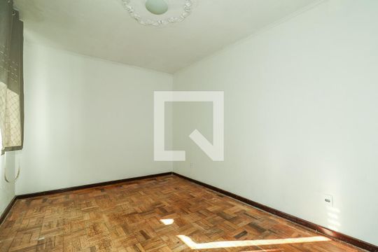 Quarto de apartamento à venda com 2 quartos, 69m² em Navegantes, Porto Alegre