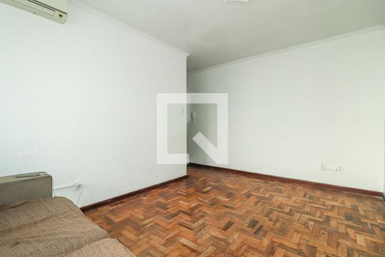 Sala de apartamento à venda com 2 quartos, 69m² em Navegantes, Porto Alegre