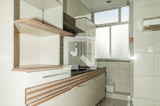 Cozinha de apartamento à venda com 2 quartos, 69m² em Navegantes, Porto Alegre