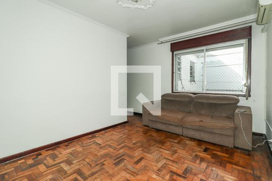 Sala de apartamento à venda com 2 quartos, 69m² em Navegantes, Porto Alegre