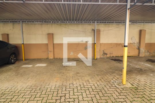 Garagem de apartamento à venda com 3 quartos, 89m² em Nonoai, Porto Alegre