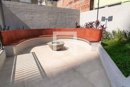 Área comum de apartamento para alugar com 2 quartos, 51m² em São Pedro, Osasco