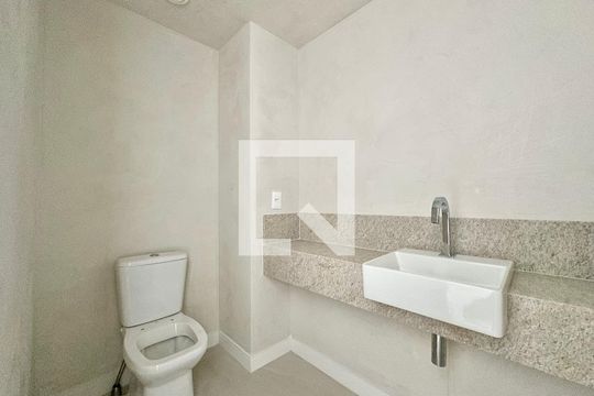 Lavabo de apartamento à venda com 4 quartos, 159m² em Botafogo, Rio de Janeiro