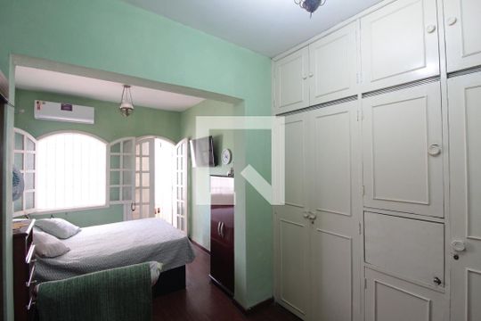 Suite de casa à venda com 3 quartos, 180m² em Santa Monica, Belo Horizonte