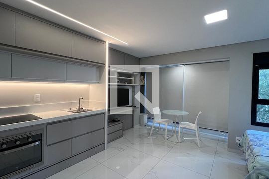 Studio de apartamento para alugar com 1 quarto, 30m² em Pinheiros, São Paulo