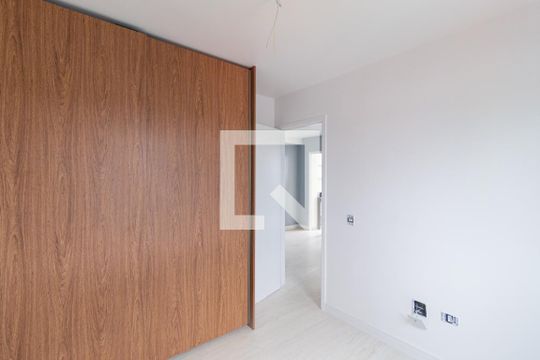 Quarto 2 de apartamento para alugar com 2 quartos, 54m² em Pestana, Osasco